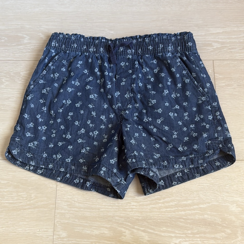 ✨ GAP Dark Blue Floral Kids Shorts